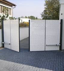 Installazione motori a battente
